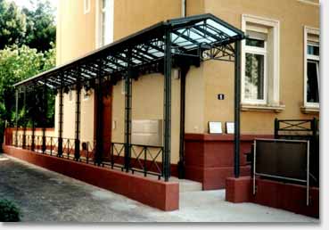 Systemdach Vordachkonstruktion